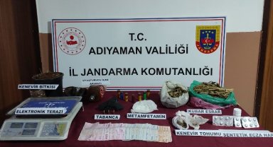 Adıyaman Kahta'da otel odasında uyuşturucu ticaretine gözaltı!