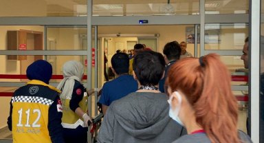 Adıyaman'da adliye çıkışı kavga: 1'i ağır 3 yaralı