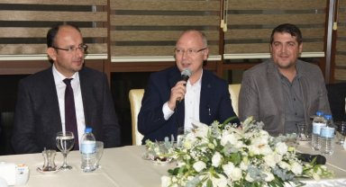 AK Parti Bursa'dan teşkilat istişarelerine devam