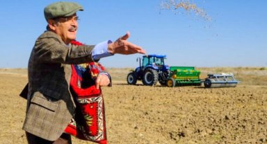 Ata tohumları toprakla buluştu