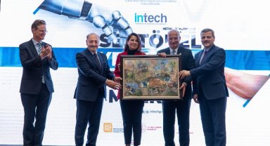 Bakan Bilgin; "İnsan gücü yeniden şekillenmeli"