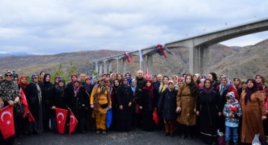 Bakan Karaismailoğlu: Laf değil eser üretiyoruz