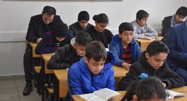 Batman Sason'da 'Kitap Kurdu' projesi