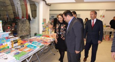 Bilecik Pazaryeri'nde 4. Kitap Fuarı kapılarını açtı