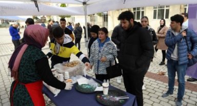 Bursa İnegöl'de öğrencilere çorba ikramı