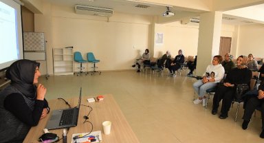 Bursa Osmangazi'de anneler seminere, çocuklar atölyeye