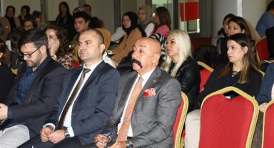 Bursa'da çocukları sanata yönlendiren çalıştay