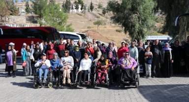Büyükşehir'den engelli bireylere halfeti turu