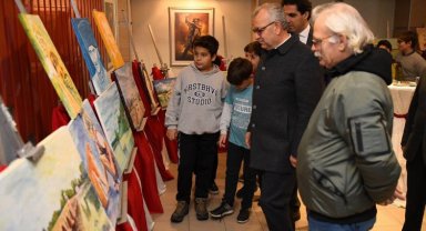 Edirne Keşan'da Nazmi Metin'in resim sergisi açıldı