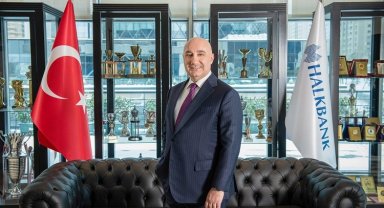 Halkbank kredilerini 1 trilyon TL'nin üzerine taşıdı