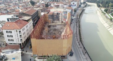 Hatay'da Kent Meydanı için Antakya Belediyesi bekleniyor