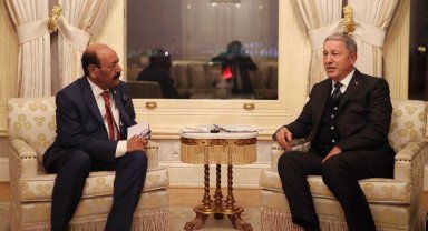 Hulusi Akar mevkidaşıyla biraraya geldi