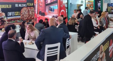 İstanbul'da markalı bayilik fuarına ziyaretçi rekoru