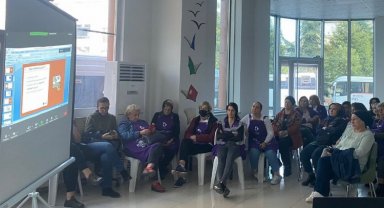 İZGİM'li kadınlara 'dijital pazarlama' eğitimi