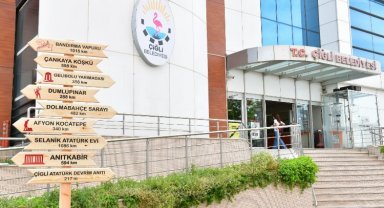 İzmir Çiğli'de 'AIDS ile Mücadele' söyleşisi