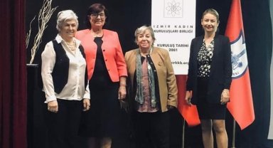 İzmirli Kadınlar'ın gündemi 'arka sokaklar'