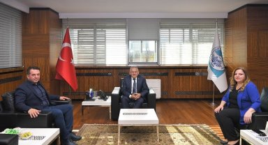 KalDer Kayseri'den Memduh Büyükkılıç'a ziyaret