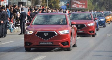 KKTC'nin 'milli'si kortejde yer aldı