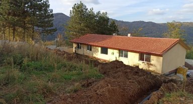 Kocaeli Başiskele'de eski köy okulu özel kamp merkezi olacak