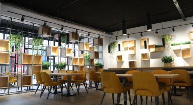 Kocaeli İzmit'te gençler Leyla Atakan Şehir Kütüphanesi'ni bekliyor