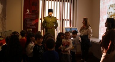 Kocaeli'de öğrenciler Atatürk ve Milli Mücadele Anı Evi'ni çok sevdi