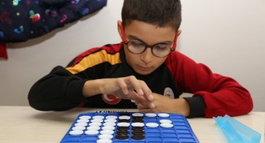 Kocaeli'de zekâ oyunları ile kendilerini tanıyorlar