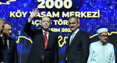 Köylerdeki atıl okullar yaşama dönüştü... 2 bin Köy Yaşam Merkezi'ne toplu açılış