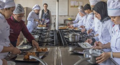 Liselerin döner sermayeleri yüzde 200 arttı