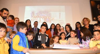 Manisa'da Dünya Prematüre Günü'ne pastalı kutlama