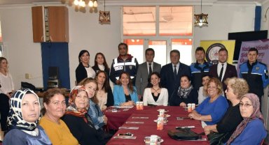 Manisa'da 'şiddetle mücadele' için mahalle toplantıları