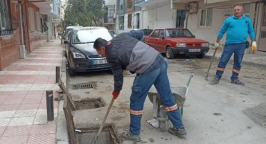 MASKİ yağmur suyu ızgaralarını temizliyor