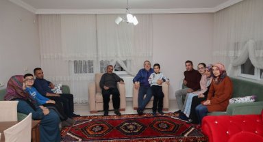 Mehmet Savran'dan çat kapı ziyaret