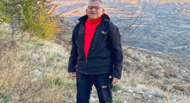 Memduh Büyükılıç'tan Erciyes'te yürüyüş