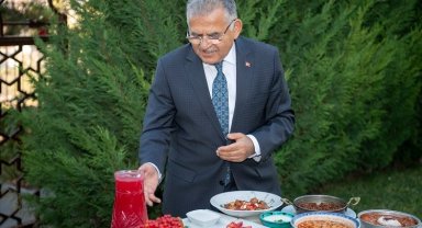 Memduh Büyükkılıç'tan gilaburu tavsiyesi