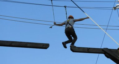 Mühendisler Sakarya Macera Park'ta adrenalinle tanıştı