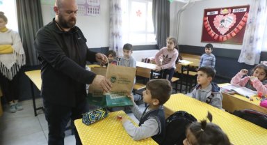 Sakarya Büyükşehir'den okullarda diş sağlığı taraması