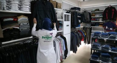 Sosyal Market hayırseverler ile yüzleri güldürüyor