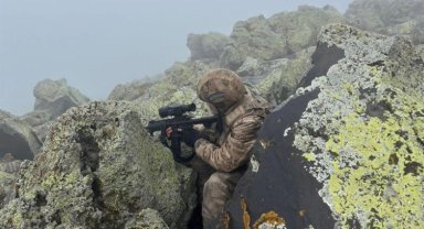 Teröristler yine 'abluka' altında