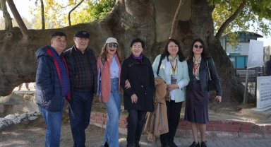 Türk Dünyası'nın ünlü sinemacıları Bursa'da kültür turu yaptı