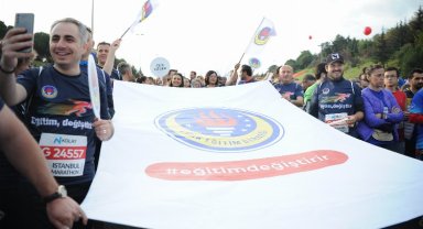 Türk Eğitim Derneği'nden 'adım adım' bağış rekoru