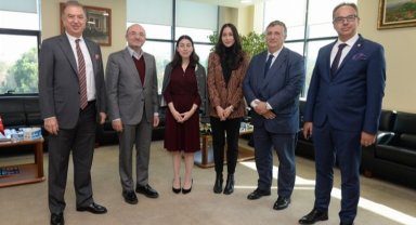 Türk İspanyol Sanayi ve Ticaret Odası Temsilcisi Balbin'den BTSO'ya ziyaret