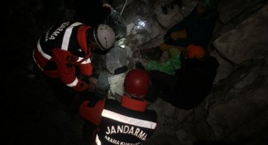 Uludağ'da düşen paraşütçüler kurtarıldı