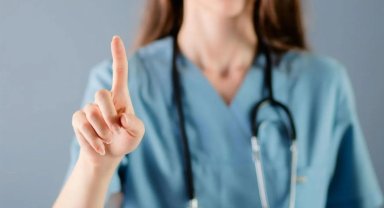 2023'te sağlığa 27 bin sözleşmeli personel