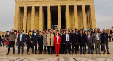 AGT'den çalıştay öncesi Anıtkabir ziyareti