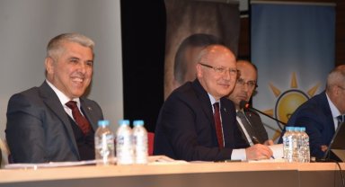 AK Parti Bursa yönetimi bu kez Nilüfer teşkilatıyla buluştu
