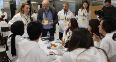 Aktif Giyim Tasarım Yarışması'nda 6 takım finalde