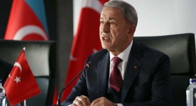 Bakan Akar'dan 'Yunanistan' tepkisi