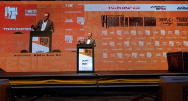 Başkan Seçer, TÜRKONFED Dünyası Zirvesi'ne katıldı