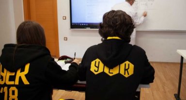 Bursa'da YEK Eğitim Kurumları'nda bursluluk için başvurular başladı