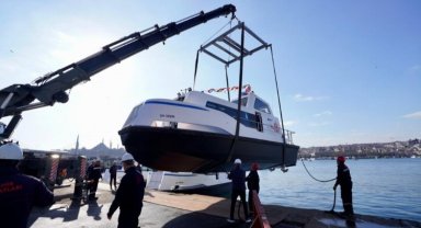 Elektrikli deniz taksileri işbaşında